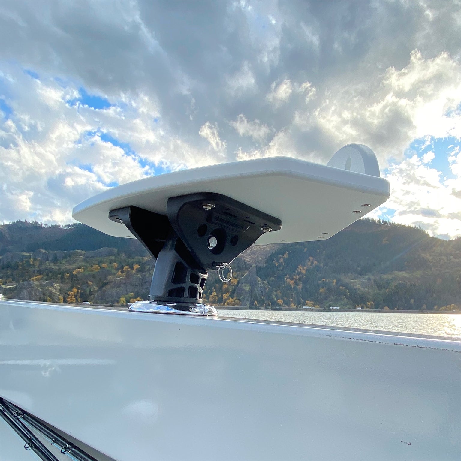 A bottom view of the Burnewiin CB3220 Cutting Board while mounted with a GM650 on the starboard gunwale.