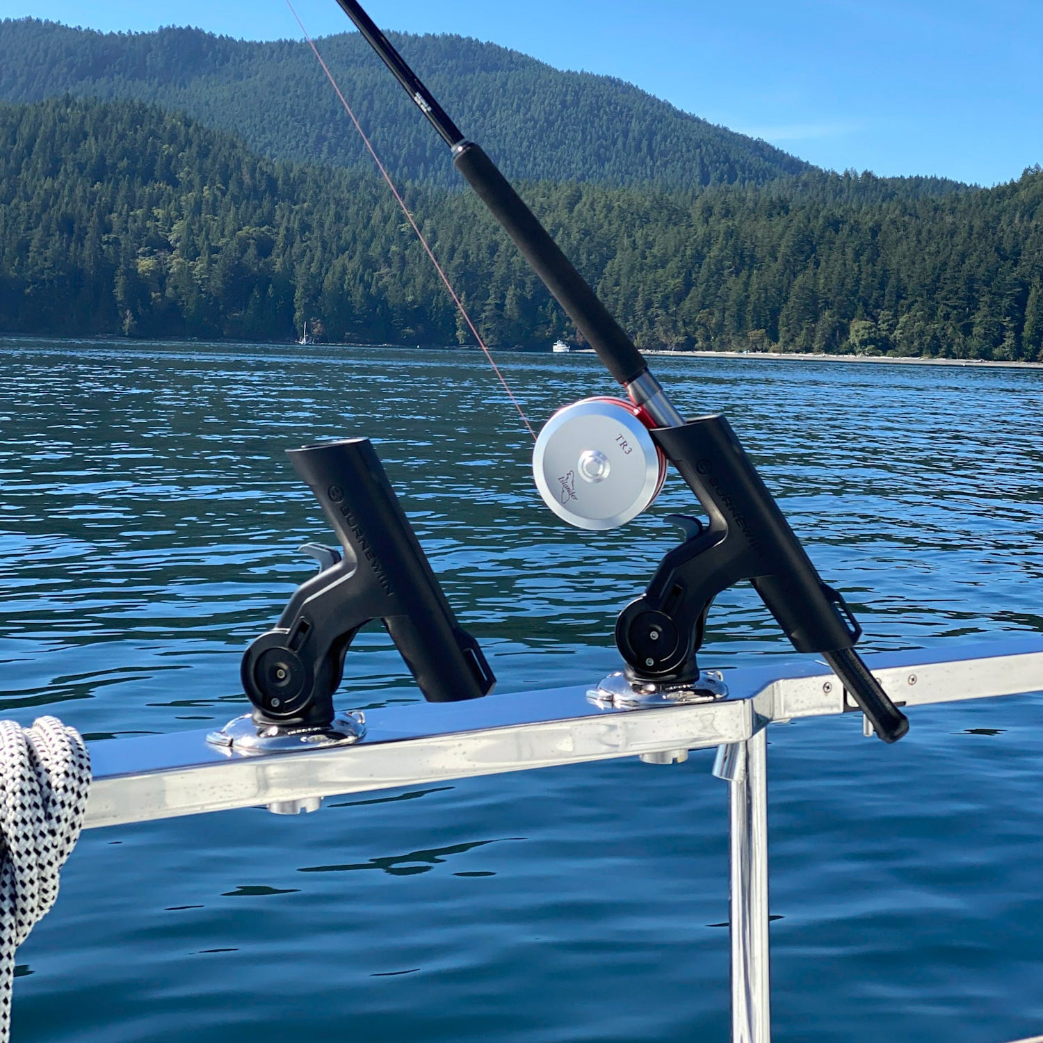 RH3740 Spinning Rod Holder